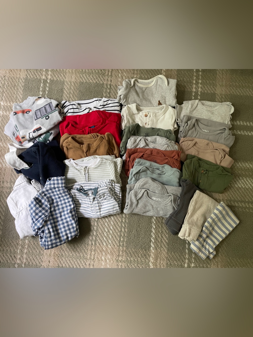 24 piece assorted baby clothes bundle 3-9 months boy